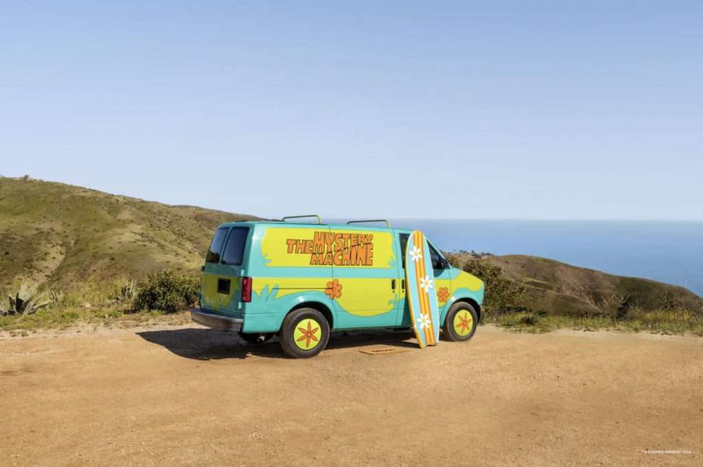 Mystery Machine Airbnb 91