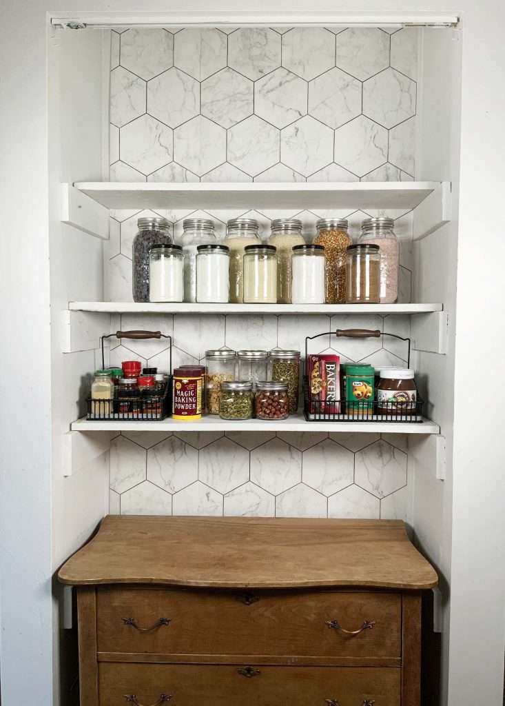 pantry shelfie