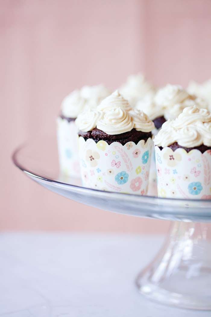 Gluten-free Chocolate Velvet Cupcakes