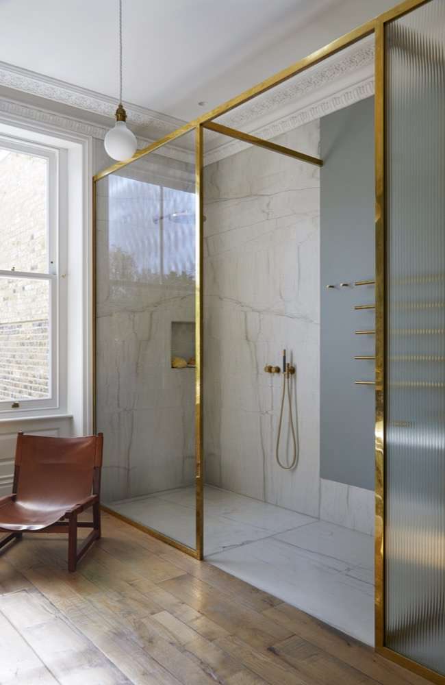 Finkernagel Ross Ensuite Shower