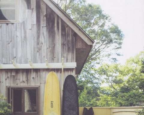 Gestalten Surf Shacks