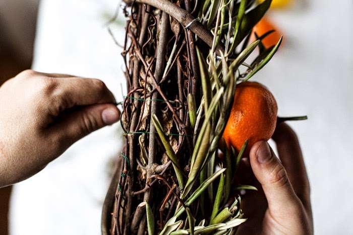 DIY Citrus wreath step 5