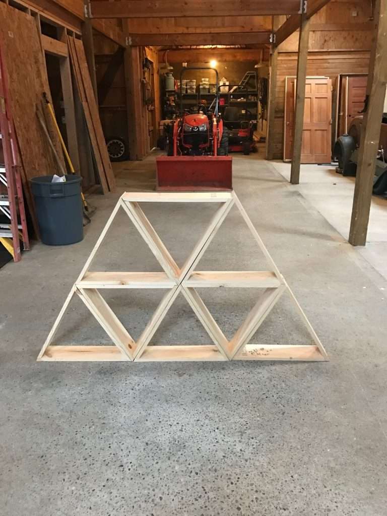 build stack diy triangle shelf