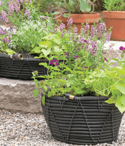 DIY | Self-Watering Garden Hose Pot